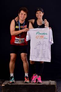 BIB: 42195, 343
                            <button type="button" onclick="openModal(9900042)" class="btn btn-primary btn-sm float-right btn-popup" data-toggle="modal" data-target=".modal-high-quality">
                        <i class="fas fa-shopping-cart"></i> Add to Cart
                    </button>
                                            <button type="button" onclick="isThisMe(9900042, true)" class="btn btn-success btn-sm float-right btn-popup btn-isme hidden" data-toggle="tooltip" data-placement="bottom" title="นี่คือรูปของคุณใช่ไหม คลิกที่นี่เพื่อเอาเข้าอัลบั้ม">
                        <i class="fas fa-plus"></i> Add to album
                    </button>
                    <button type="button" onclick="isThisMe(9900042, false)" class="btn btn-warning btn-sm float-right btn-popup btn-isnotme hidden">
                        <i class="fas fa-ban"></i> Remove from album
                    </button>